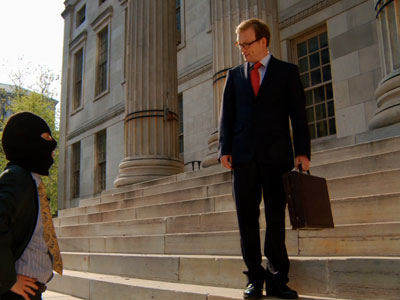 Watch Free Online Video Delocated - At the Courthouse