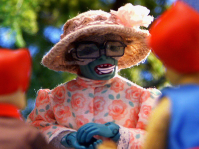 Mumm-Ra is Mrs. Mumbletipeg - Robot Chicken