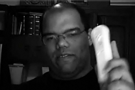 http://i.cdn.turner.com/cnn/2008/images/05/16/wii.jpg