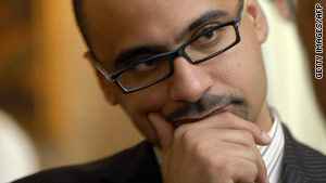 Junot Diaz struggled along without hope until he finally became a writer.