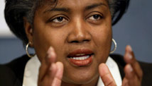 tzleft.donna.brazile.afp.gi.jpg