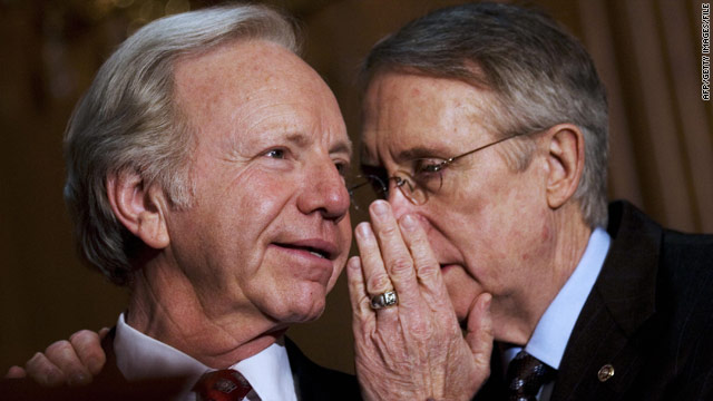 Sen. Joe Lieberman, left, and Sen. Harry Reid confer in 2007.