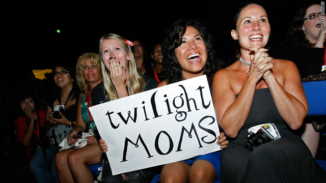 The cast of "Twilight" has the same effect on adults and tweens alike.