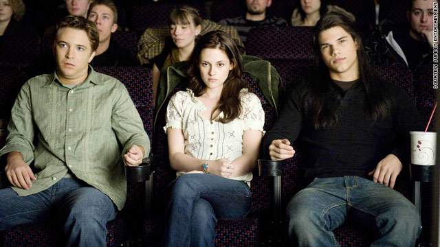 "New Moon" is raking in ticket sales even before its first full day is over.