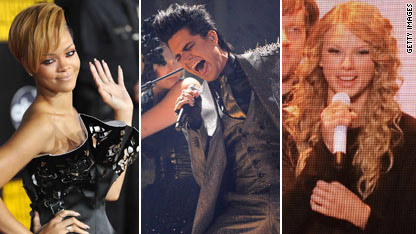 Lambert: Kiss 'in the moment' at AMAs