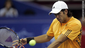 Fernando Verdasco remains on course for the World Tour Finals after going through in Valencia.