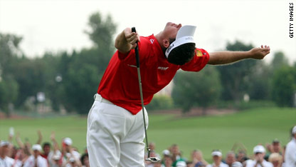 Superb Westwood wins Race to Dubai