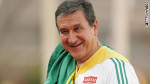 Carlos Parreira has been reinstated as the coach of South Africa.