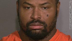 Maurice Clemmons was sought by authorities in the killings of four police officers in Washington state.