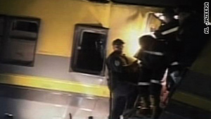 Trains collide in Egypt, killing 20