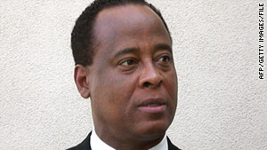 Dr. Conrad Murray has said he gave Michael Jackson a powerful anesthetic before his death.