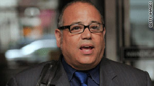 Joseph "The Shark" Lopez joins the Peterson defense team. He is known for defending mobsters.