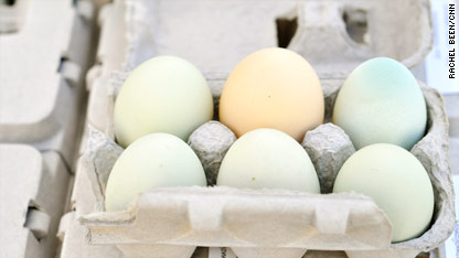 are golden farm fresh eggs recalled