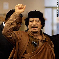 U.S. spokesman apologizes for Gadhafi remark