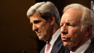 Sens. John Kerry, left, and Joe Lieberman had been set to announce a bipartisan bill April 26.