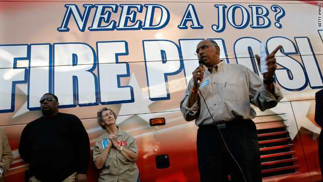 Republican National Committee Chairman Michael Steele campaigns for House candidate Glen Urquhart in Wilmington, Delaware.