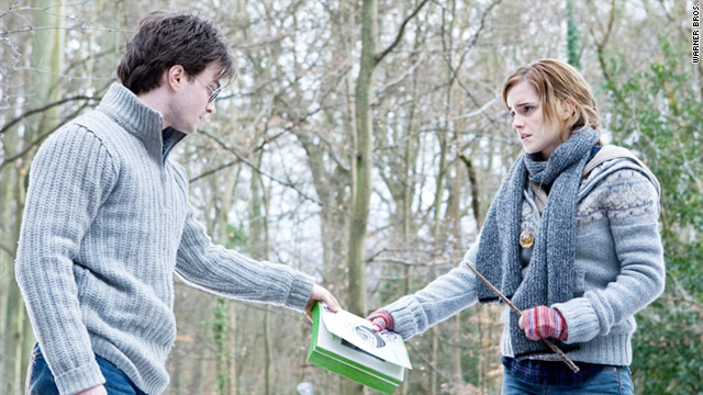 "Harry Potter and the Deathly Hallows -- Part 1" topped the box office numbers for the second week in a row.
