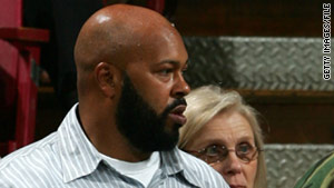 Marion "Suge" Knight (shown here in 2007) had a warrant issued for him because he hadn't shown up in court.