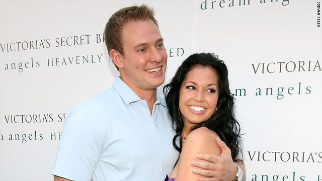 Melissa Rycroft married her ex-boyfriend Tye Strickland after being chosen,...