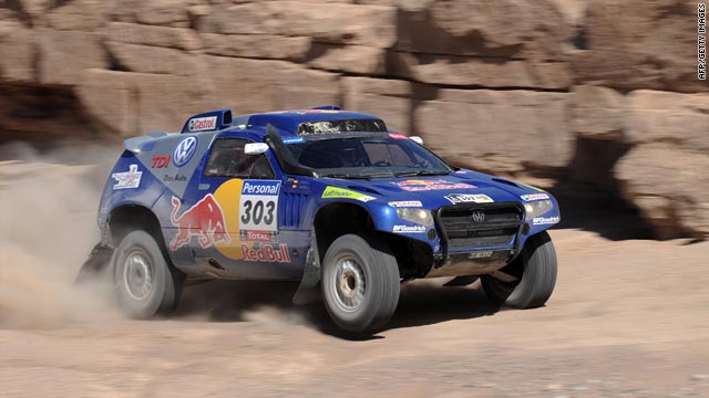 Carlos Sainz will try to hang onto his lead and claim his first victory in the annual Dakar endurance event.
