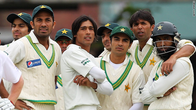 Pakistani cricketers have had their actions in a recent Test series with England put under scrutiny after claims of match-fixing.