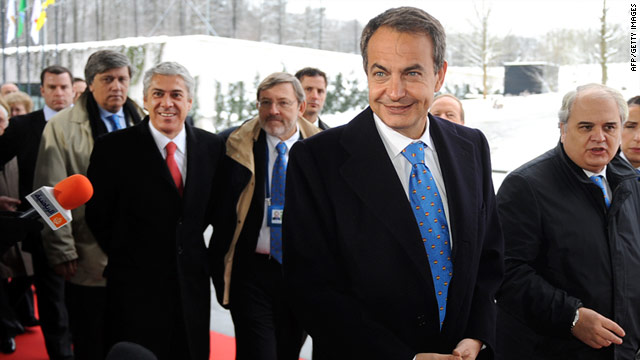 Members of Spain's bid team, including prime minister Jose Luis Rodriguez Zapatero, arrive at FIFA's Zurich headquarters.