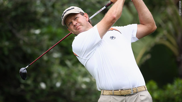 South African golfer Retief Goosen leads his home tournament in Durban after the first round.
