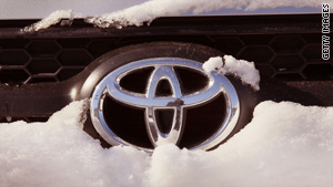 Some experts blame electronic throttle controls for Toyota's automotive problems.