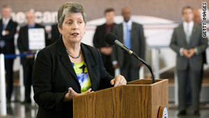 Homeland Security Secretary Janet Napolitano visited JFK Aiport in New York on October 22 for an inspection.