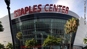 Boy falls to death at Lakers game