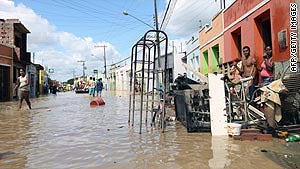 1,500 missing in Brazil flood, official says