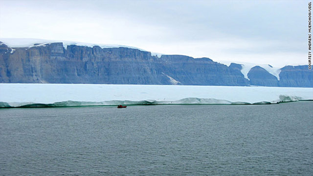 Massive ice island breaks off Greenland