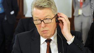 Home Secretary Alan Johnson: "We know this country faces a threat from international terrorism."