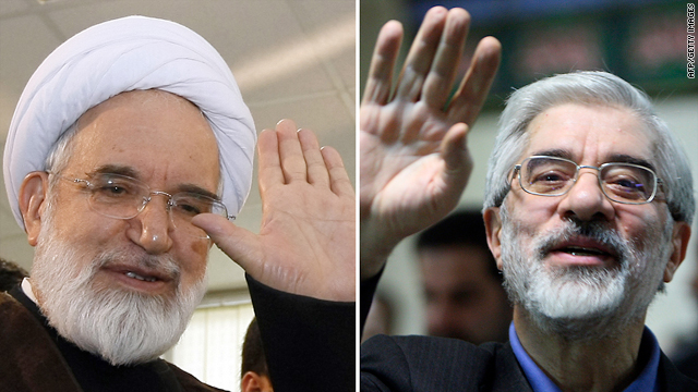 Opposition leaders Mir Hossein Mousavi, right, and Mehdi Karroubi, left, met to discuss the cases of 16 protesters who went on trial Saturday.