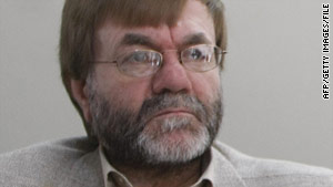 One of the prisoners, Mohammad Javad Mozafar, participates in a press conference on prisoners' rights in 2008.