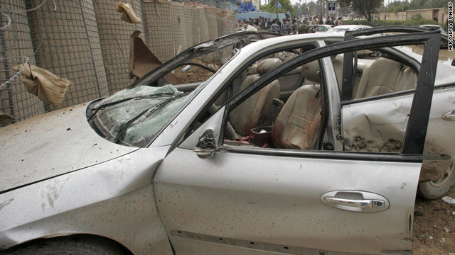 Dozens of people were killed in a triple suicide bombing in the central Iraqi city of Baquba.