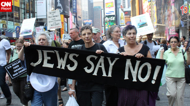 Jewish activists protest the Israeli action off the coast of Gaza.
