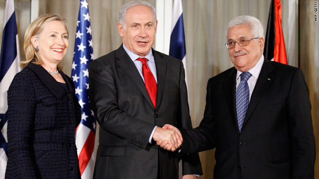 U.S. Secretary of State Hillary Clinton, Israeli Prime Minister Benjamin Netanyahu and Palestinian president Mahmud Abbas in Jerusalem, on Wednesday.