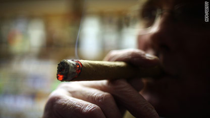 Super stogie sets cigar world alight