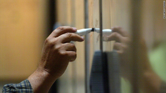 Simple tools like a whiteboard can bring a meeting alive, says Dave Gray.