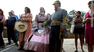 Selina Faye Sorrow attended the memorial in a pink and chocolate dress -- one of many GWTW outfits she's made.