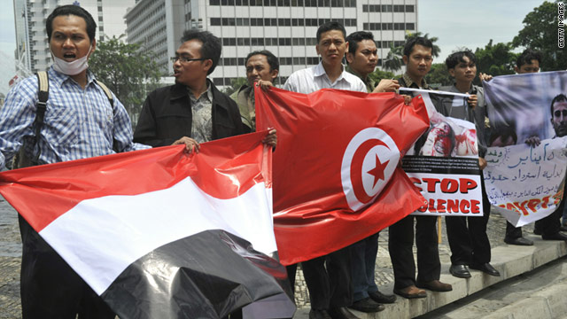 Indonesian pro-democracy demonstrators at a rally in Jakarta on January 31, 2011.