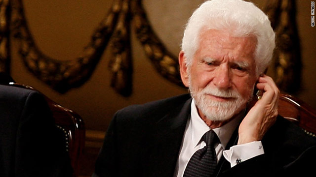 Martin Cooper at a 2009 ceremony in the northern Spanish city of Oviedo where he received a research award.