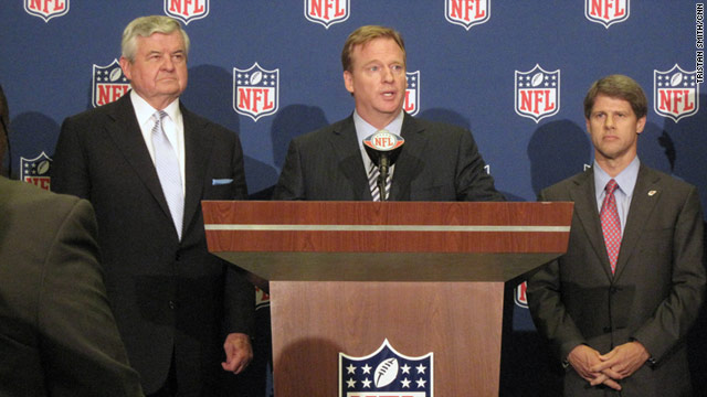 NFL Commissioner Roger Goodell announces an end to the 2011 lockout.