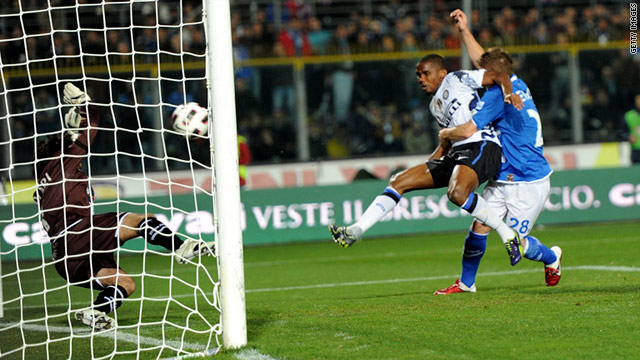 Inter Milan striker Samuel Eto'o put the Italian champions ahead in the 18th minute against Brescia.