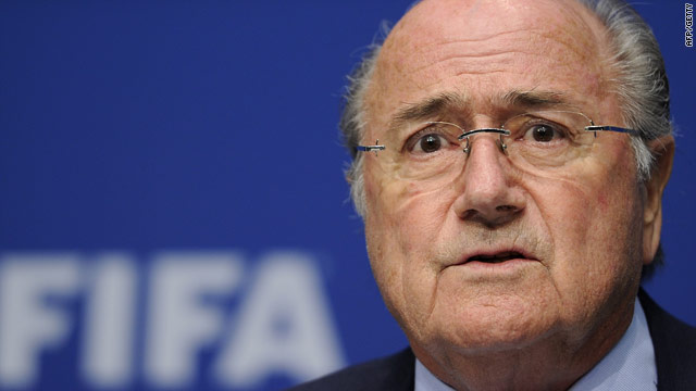 Blatter niega una crisis en la FIFA y aspirará a un cuarto mandato