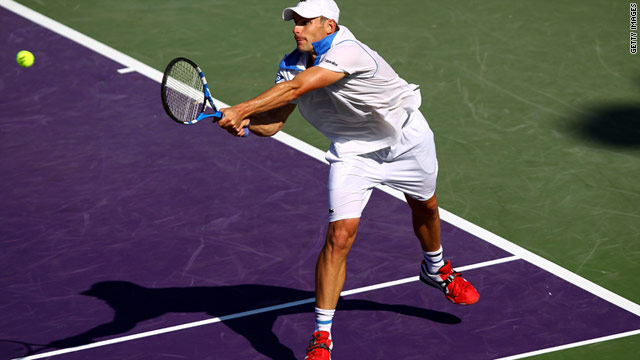 Andy Roddick at full stretch during his defeat to Uruguay's Pablo Cuevas at the Sony Ericsson Open in Miami.