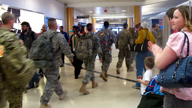 A Guide To Approaching Troops At The Airport 9726