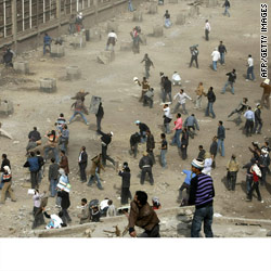 Egyptian PM apologizes for 'fatal error' in Cairo