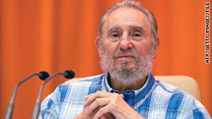 Former Cuban leader Fidel Castro accused U.S. President Barack Obama of underhanded dealings with Egypt.
